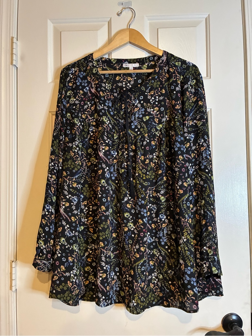 DR2 Black Floral Tie-Neck Tunic